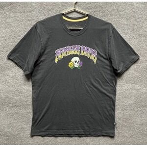 Howler Bros Shirt Mens Large Gray Floral Skull Logo Graphic Tee Tagless Crewneck